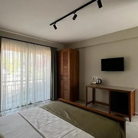 Hotel Mimoza 5*